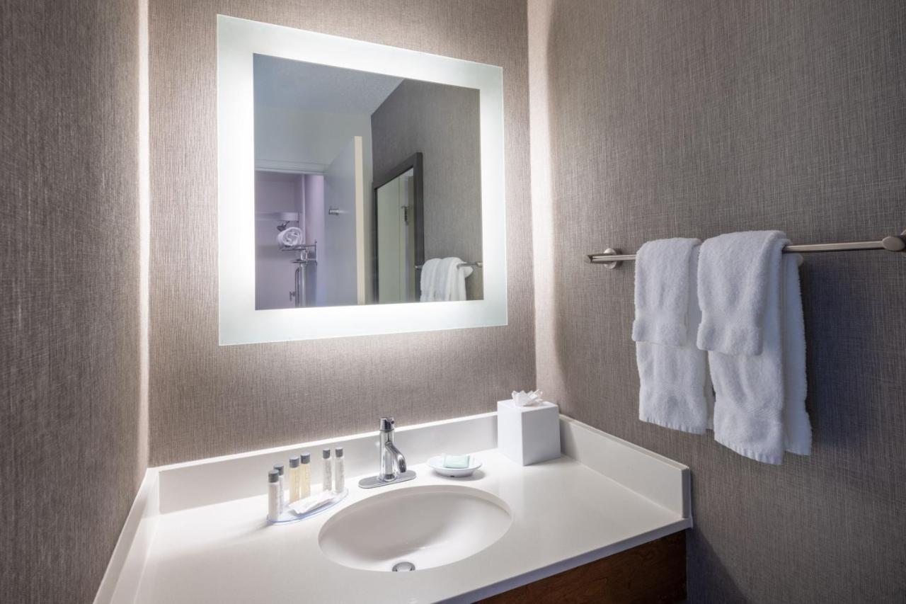 Springhill Suites Pasadena Arcadia Exterior photo