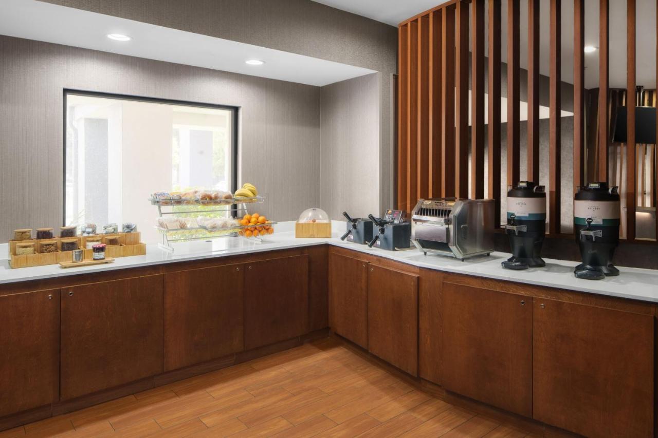 Springhill Suites Pasadena Arcadia Exterior photo