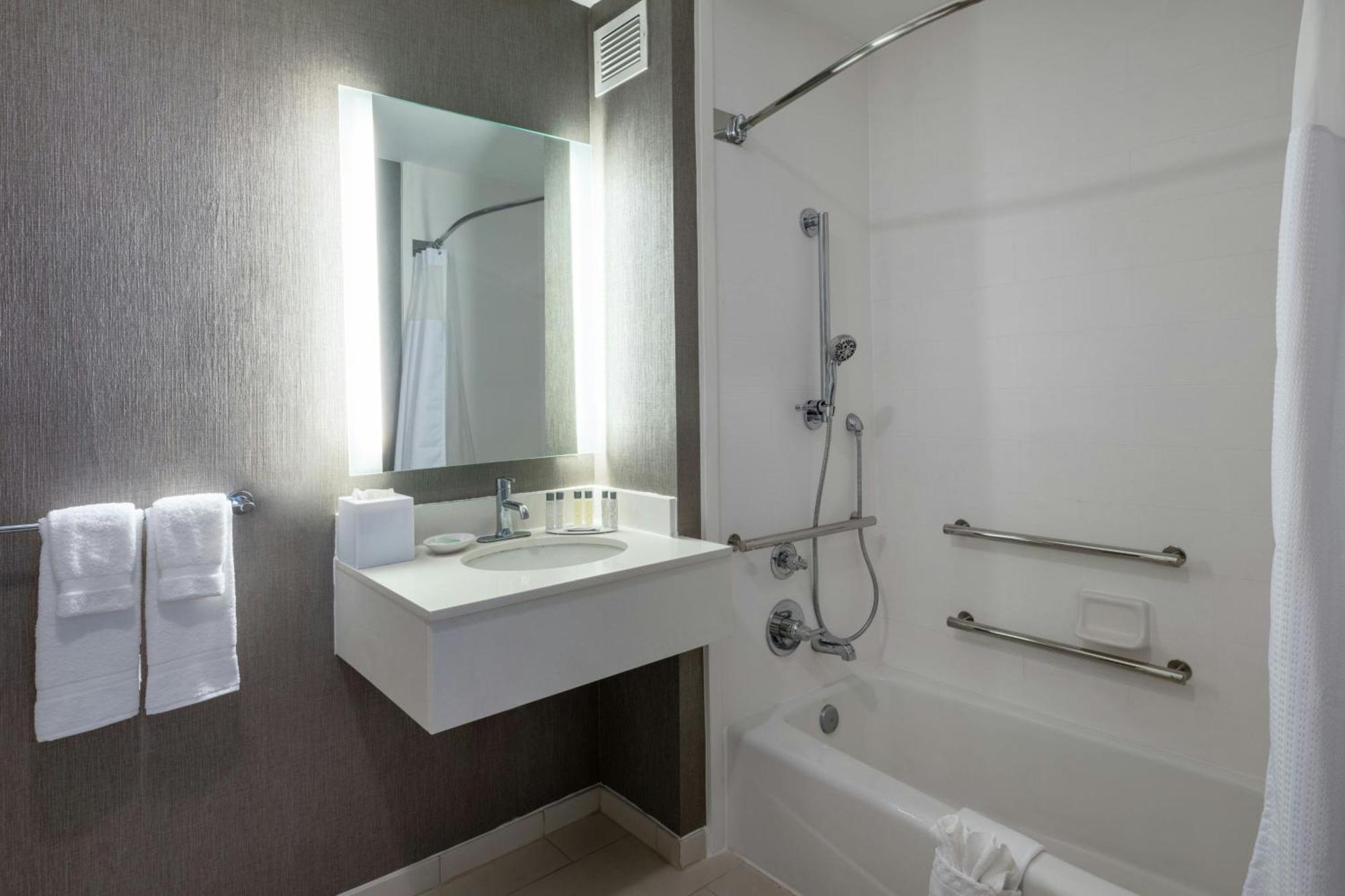 Springhill Suites Pasadena Arcadia Exterior photo